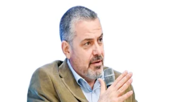 إنجاز إماراتي عالمي.. قفزة كبيرة في معدلات استخدام أدوات الذكاء الاصطناعي بنسبة قياسية